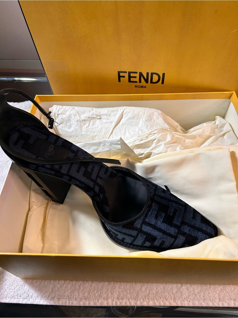 Fendi Black Navy FF Jacquard Slingback Pump Authentic! - Picture 2 of 16